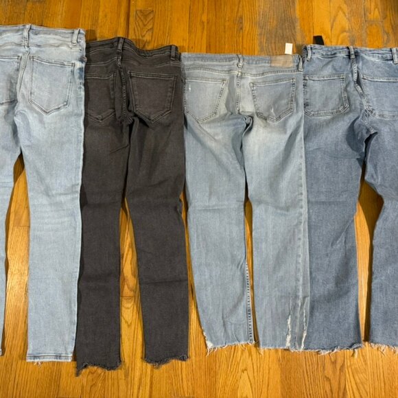 4 Pair Zara Jeans with Pockets- 3 Pair Blue, 1 Pair Black - Size 4 & 2 EX. Cond. - Picture 4 of 5